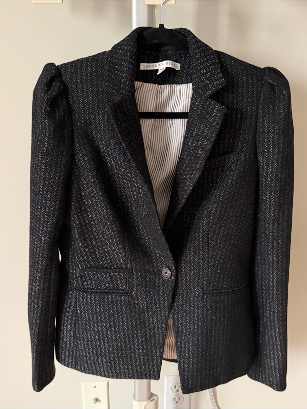 Veronica Beard wool blend Black Pinstripe Single-Button Blazer size 6